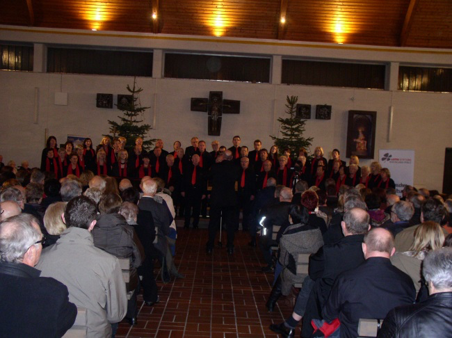 Weihnachts-Benefizkonzert Mainzer Hofsänger begeisterte